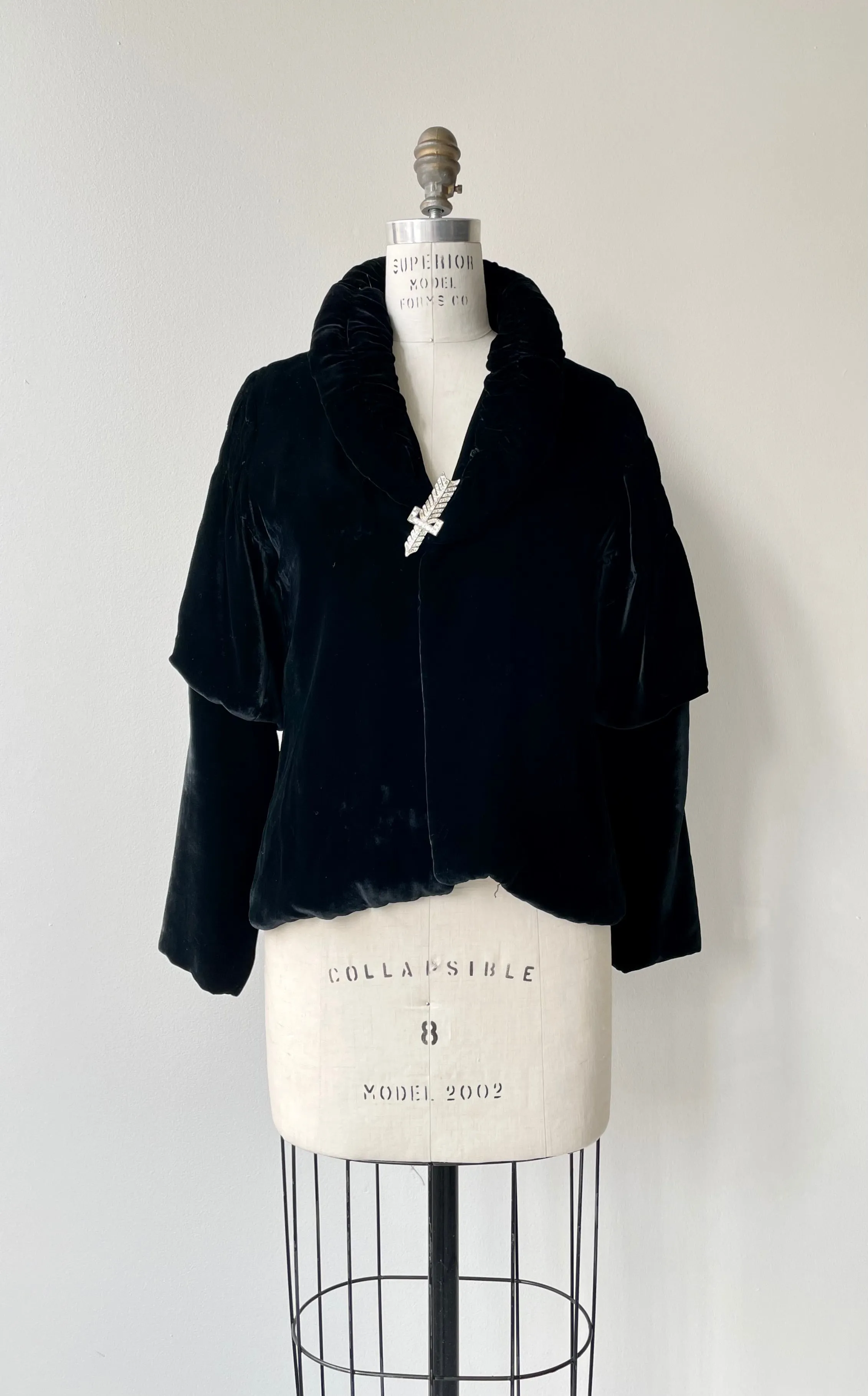Dramma Giocoso 1930s Jacket