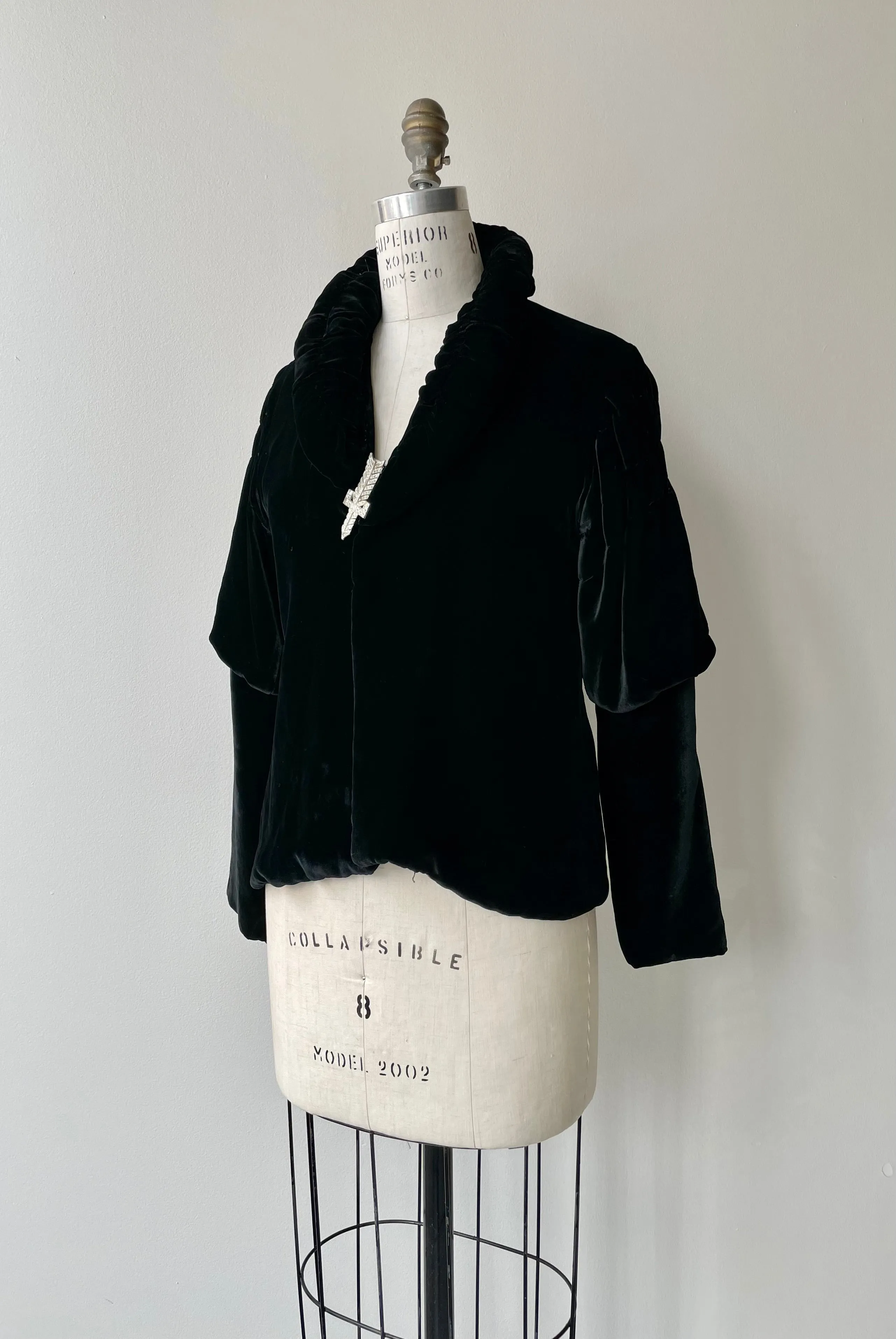 Dramma Giocoso 1930s Jacket