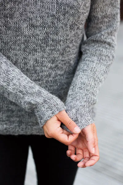 Theya Pullover